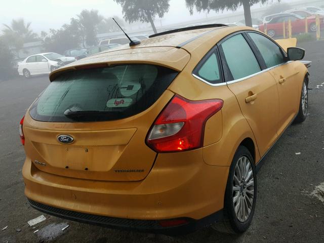 1FAHP3N29CL228047 - 2012 FORD FOCUS TITA ORANGE photo 4