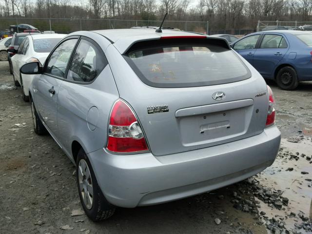 KMHCM36CX7U045532 - 2007 HYUNDAI ACCENT GS SILVER photo 3