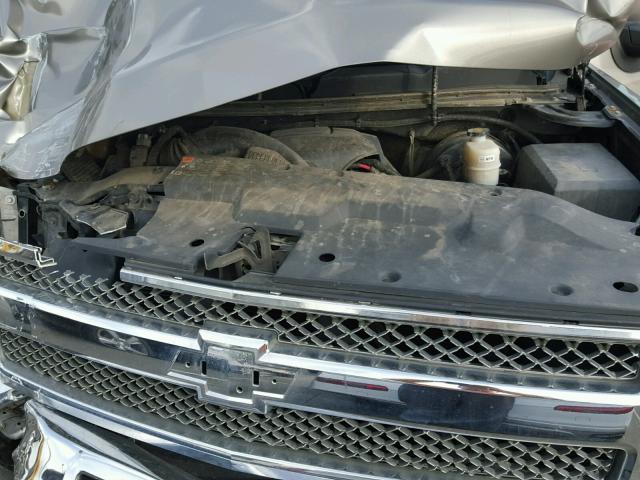 1GCRCSE00DZ111796 - 2013 CHEVROLET SILVERADO GRAY photo 7