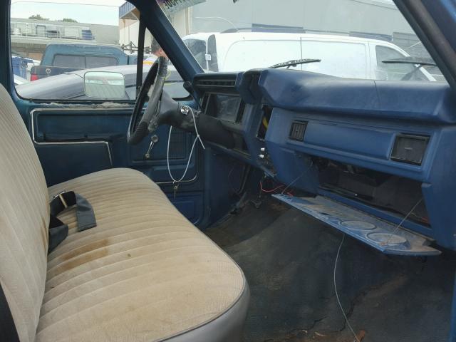 1FTCF15Y4EPA85066 - 1984 FORD F150 BLUE photo 5