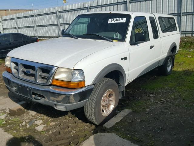 1FTZR15X6YTB30657 - 2000 FORD RANGER SUP WHITE photo 1