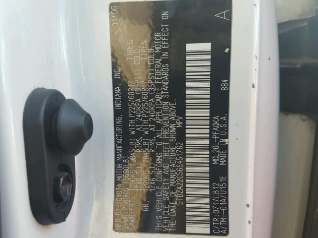 5TDZA22C56S451762 - 2006 TOYOTA SIENNA XLE WHITE photo 10