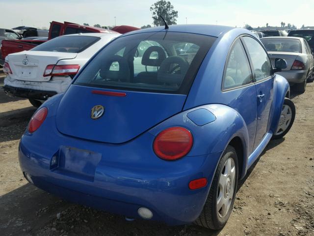 3VWBC21C2YM470847 - 2000 VOLKSWAGEN NEW BEETLE 蓝色 照片 4
