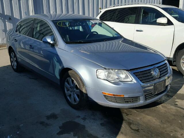 WVWJK73C28P053170 - 2008 VOLKSWAGEN PASSAT TUR BLUE photo 1