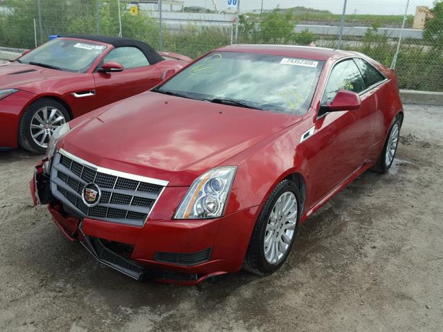 1G6DA1ED2B0131355 - 2011 CADILLAC CTS RED photo 2