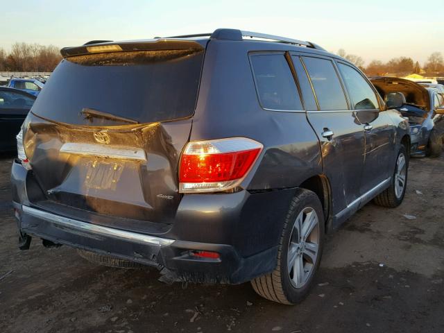5TDDK3EH8BS071703 - 2011 TOYOTA HIGHLANDER GRAY photo 4