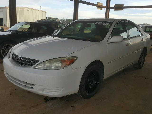 4T1BE32K84U325290 - 2004 TOYOTA CAMRY LE WHITE photo 2
