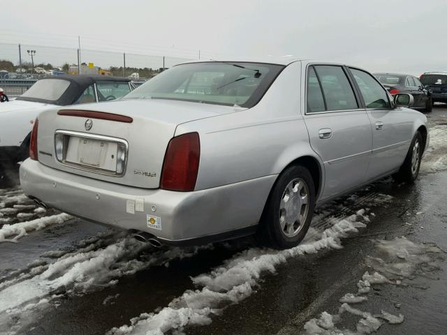 1G6KD54YXYU297974 - 2000 CADILLAC DEVILLE SILVER photo 4