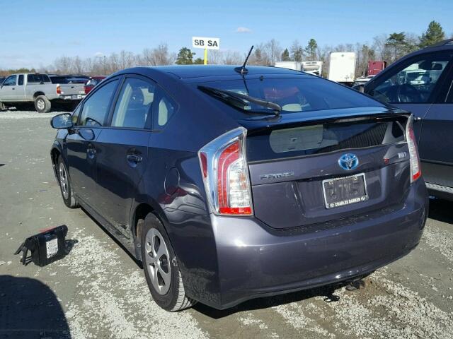 JTDKN3DU2C1536245 - 2012 TOYOTA PRIUS GRAY photo 3