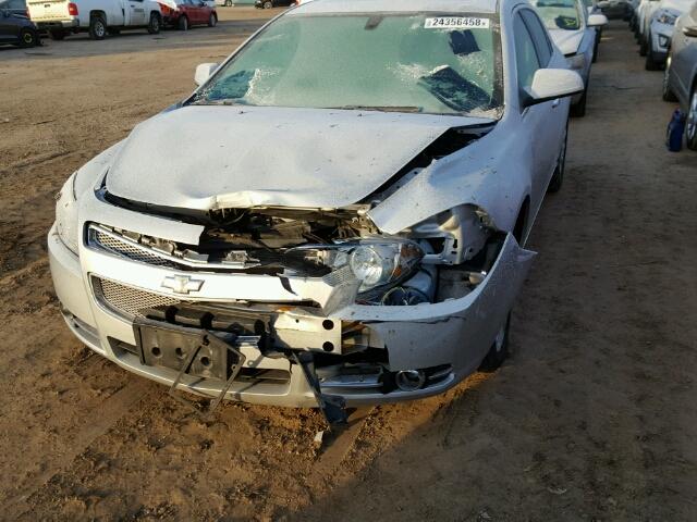 1G1ZE5EB7AF221733 - 2010 CHEVROLET MALIBU LTZ 银色 照片 9