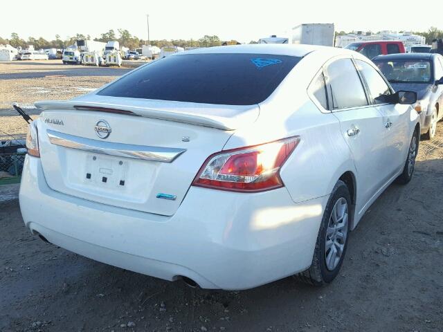 1N4AL3AP4DC264017 - 2013 NISSAN ALTIMA 2.5 WHITE photo 4