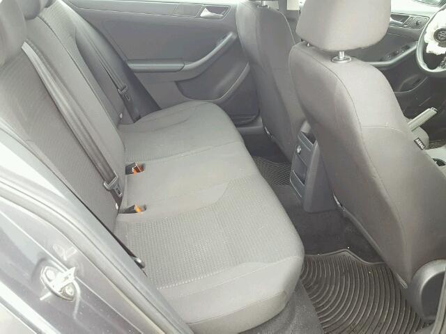 3VW2K7AJXFM242199 - 2015 VOLKSWAGEN JETTA BASE GRAY photo 6