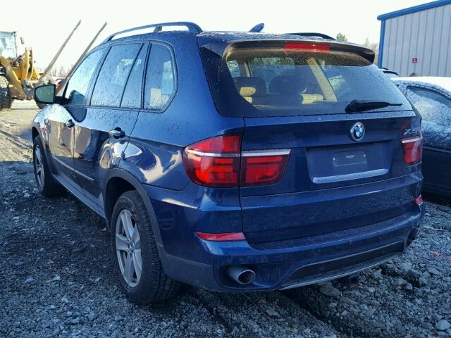 5UXZW0C59CL663761 - 2012 BMW X5 XDRIVE3 BLUE photo 3