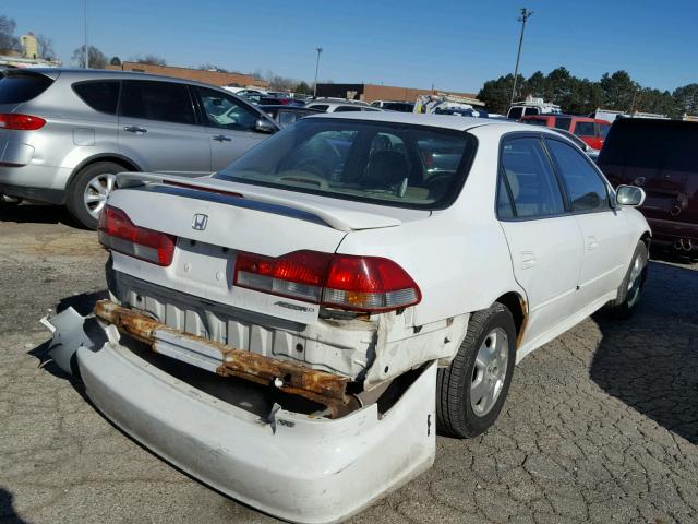 1HGCG16542A067460 - 2002 HONDA ACCORD EX WHITE photo 4