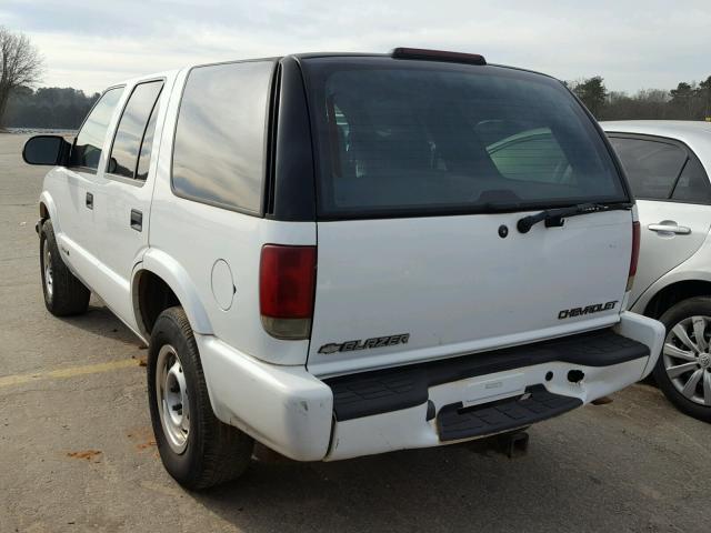 1GNDT13W1XK223538 - 1999 CHEVROLET BLAZER WHITE photo 3