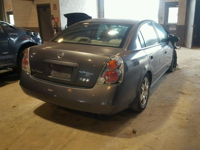 1N4AL11D25C275660 - 2005 NISSAN ALTIMA S GRAY photo 2