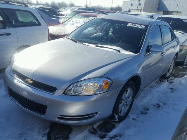 2G1WT55N179336493 - 2007 CHEVROLET IMPALA LT SILVER photo 2