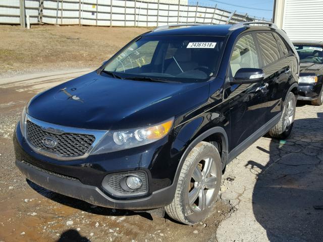 5XYKU3A66DG319906 - 2013 KIA SORENTO EX BLACK photo 2