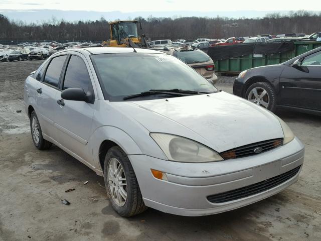 1FAFP3837YW424750 - 2000 FORD FOCUS ZTS SILVER photo 1