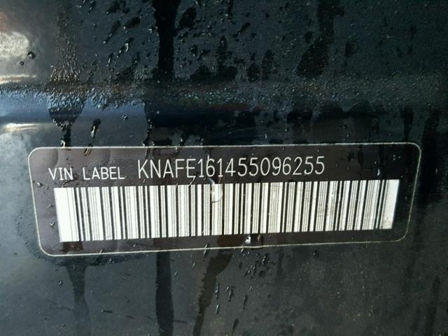 KNAFE161455096255 - 2005 KIA SPECTRA5 BLACK photo 10