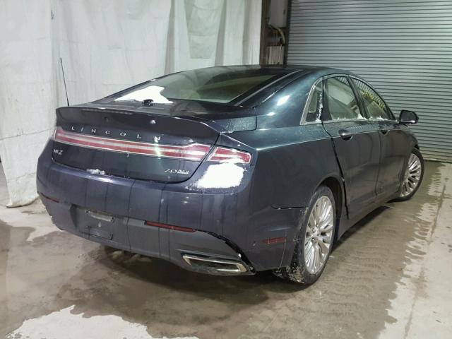 3LN6L2J94DR800361 - 2013 LINCOLN MKZ BLUE photo 4