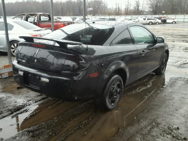 1G2AL15F477200268 - 2007 PONTIAC G5 BLACK photo 4