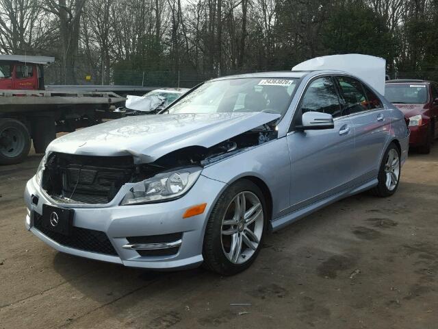 WDDGF4HB4DR272469 - 2013 MERCEDES-BENZ C 250 SILVER photo 2