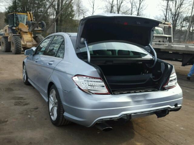 WDDGF4HB4DR272469 - 2013 MERCEDES-BENZ C 250 SILVER photo 3