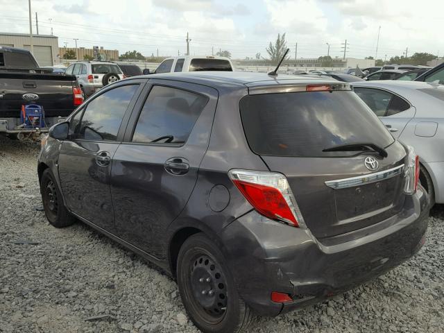 JTDKTUD34DD573090 - 2013 TOYOTA YARIS GRAY photo 3