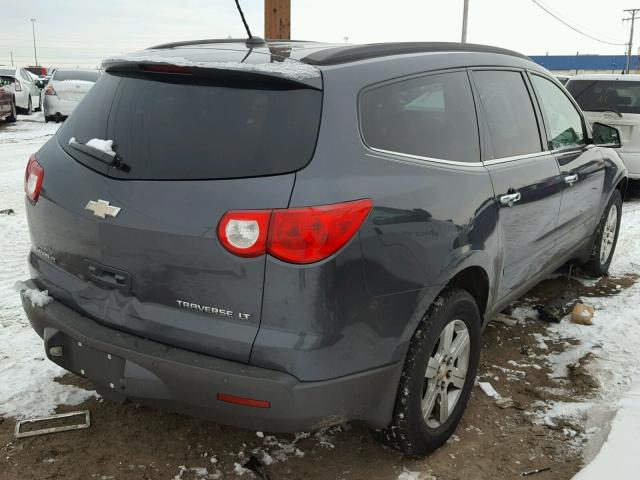 1GNEV23D99S109423 - 2009 CHEVROLET TRAVERSE L GRAY photo 4