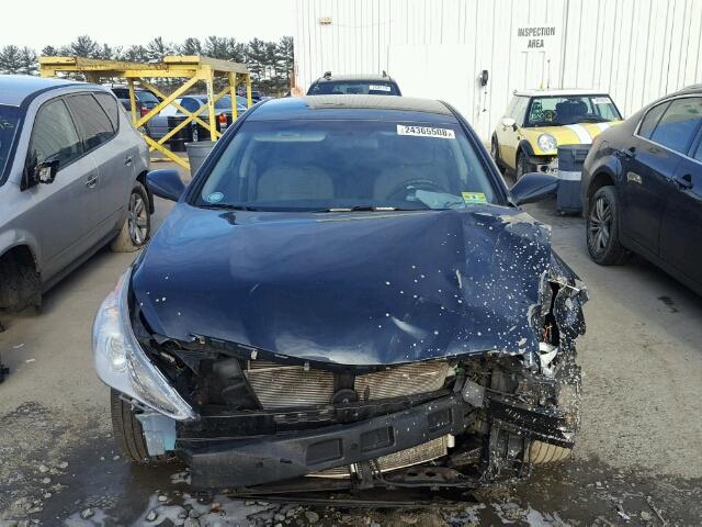 5NPEB4AC3BH089195 - 2011 HYUNDAI SONATA GLS BLUE photo 9