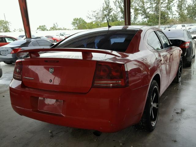 2B3KA43G88H288171 - 2008 DODGE CHARGER RED photo 4