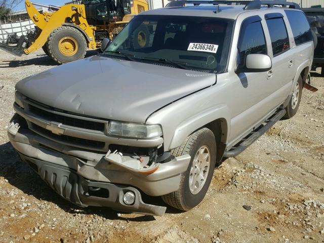 3GNEC16ZX6G122028 - 2006 CHEVROLET SUBURBAN C TAN photo 2