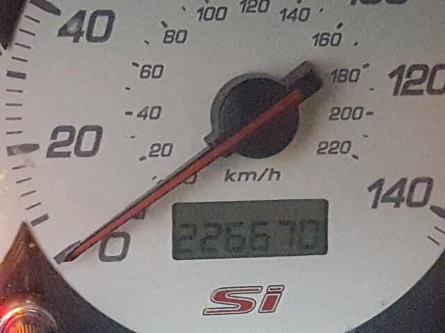 SHHEP33592U304912 - 2002 HONDA CIVIC SI SILVER photo 8