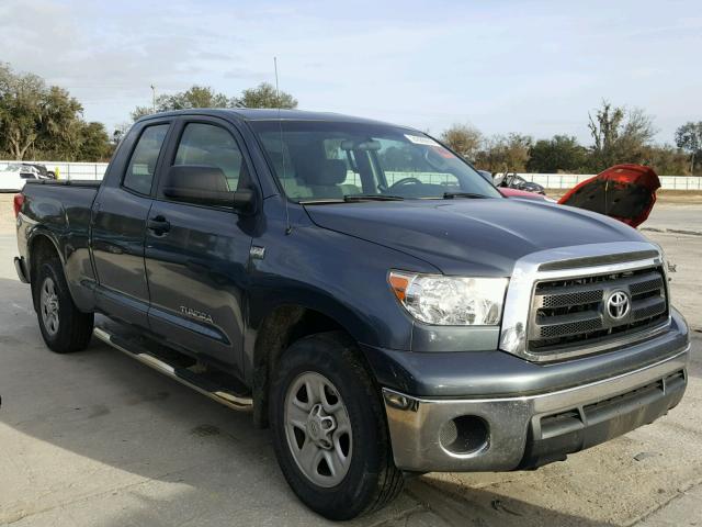 5TFRM5F11AX006746 - 2010 TOYOTA TUNDRA DOU BLUE photo 1