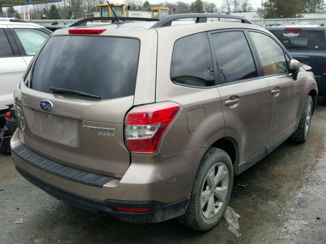 JF2SJADC5FH566215 - 2015 SUBARU FORESTER 2 BROWN photo 4