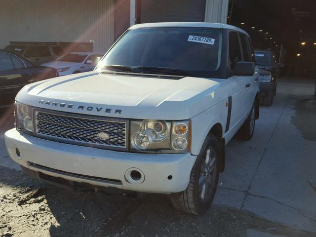 SALME11414A153585 - 2004 LAND ROVER RANGE ROVE WHITE photo 2