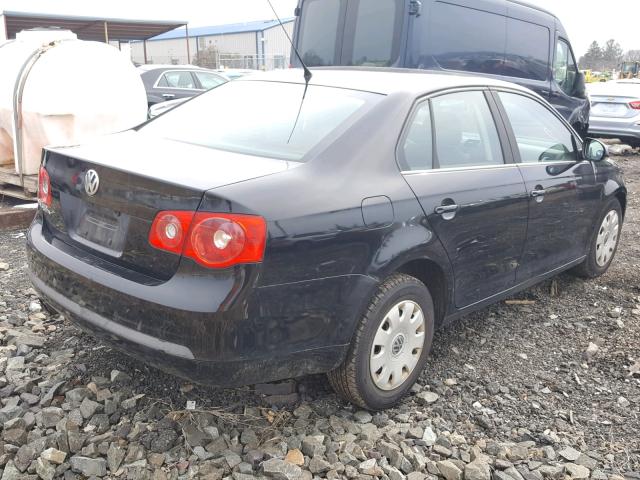 3VWGF71K77M159558 - 2007 VOLKSWAGEN JETTA BLACK photo 4