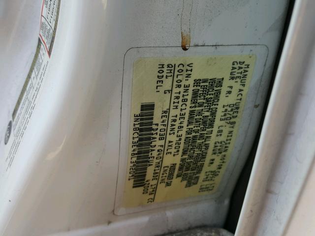 3N1BC13E48L392091 - 2008 NISSAN VERSA S WHITE photo 10