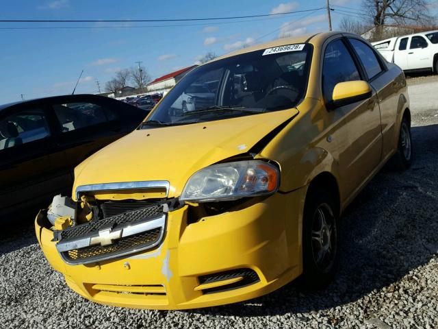 KL1TD56698B146611 - 2008 CHEVROLET AVEO BASE YELLOW photo 2