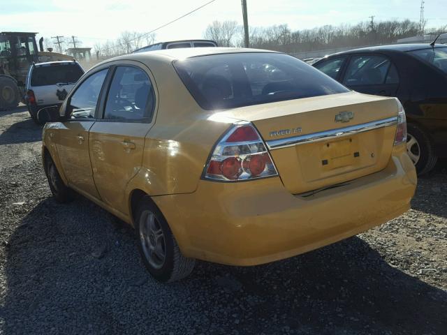 KL1TD56698B146611 - 2008 CHEVROLET AVEO BASE YELLOW photo 3