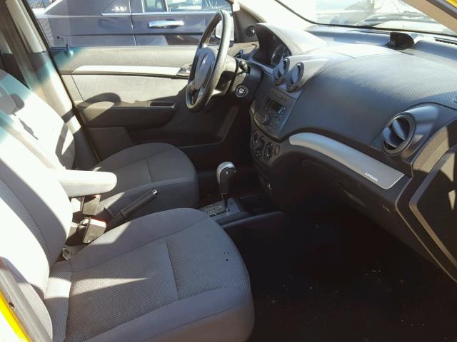 KL1TD56698B146611 - 2008 CHEVROLET AVEO BASE YELLOW photo 5