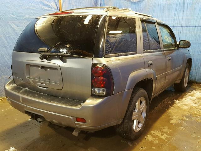 1GNDT13S682219970 - 2008 CHEVROLET TRAILBLAZE GRAY photo 4