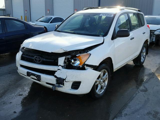 2T3BF4DVXAW035453 - 2010 TOYOTA RAV4 WHITE photo 2