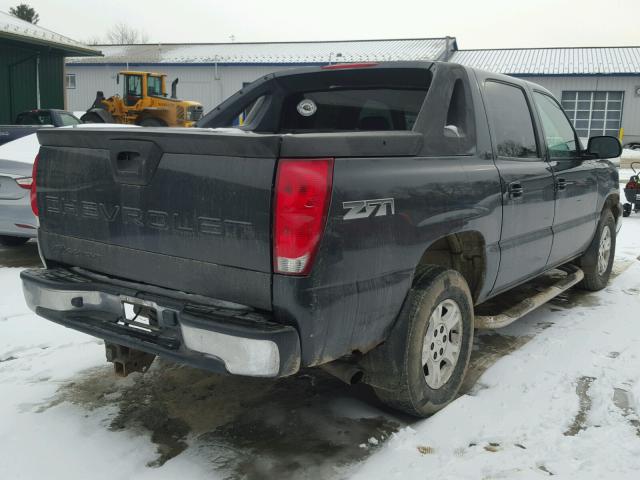 3GNEK12Z65G173274 - 2005 CHEVROLET AVALANCHE GRAY photo 4