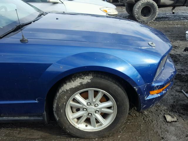 1ZVHT80N685149870 - 2008 FORD MUSTANG BLUE photo 9