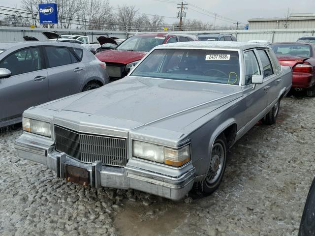 1G6DW5471LR716736 - 1990 CADILLAC BROUGHAM SILVER photo 2