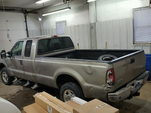 1FTSX21P05EB68520 - 2005 FORD F250 SUPER TAN photo 3