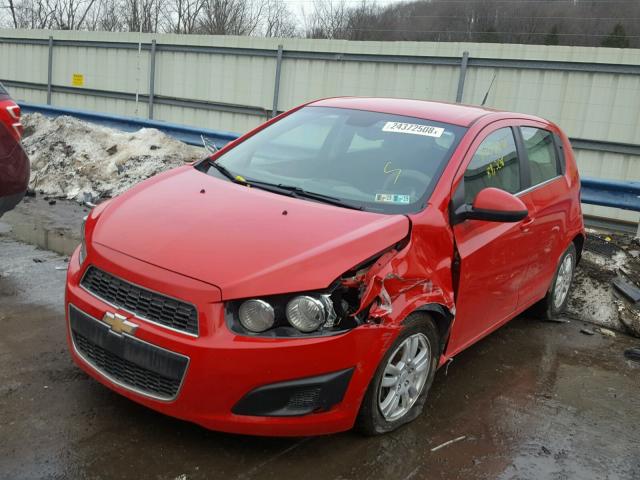 1G1JC6SG0D4154210 - 2013 CHEVROLET SONIC LT RED photo 2