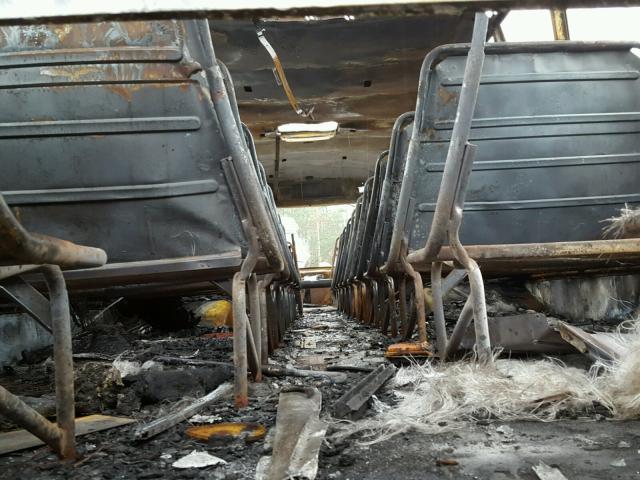 N0V1N24372878 - 2010 FREIGHTLINER CHASSIS B2 黄色 照片 10